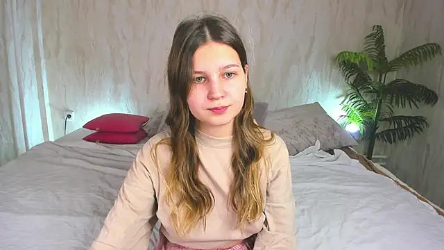 Elle Ellise online show from 10-24-25, 07:38