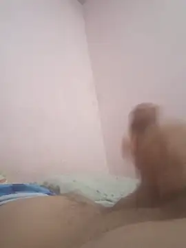 Snapshot of fepintudo chatting on 12-21-25, 09:27 fepintudo online show from 12-21-25, 09:27