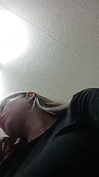 Reina Cummings online show from 01-07-26, 06:16