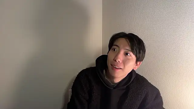 Snapshot of ChocoTime chatting on 12-14-25, 12:32 ChocoTime online show from 12-14-25, 12:32