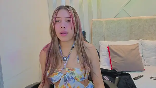 nami sweet  online show from 11-13-25, 11:42