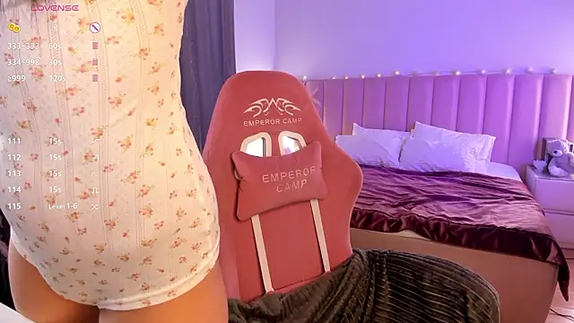 LilLisa online show from 01-19-26, 04:00