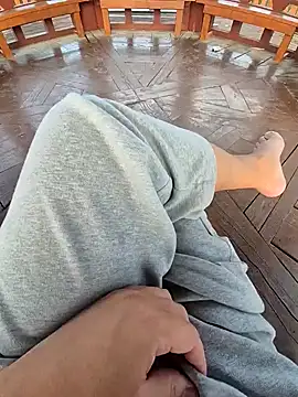 starvingo2002 online show from 09-18-25, 09:00