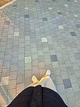 starvingo2002 online show from 10-25-25, 08:00