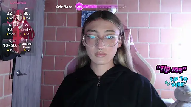 Snapshot of Andrea_camilaaa chatting on 09-29-25, 04:34 Andrea camilaaa online show from 09-29-25, 04:34