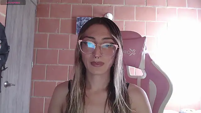 Andrea camilaaa online show from 02-10-26, 05:17