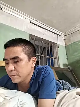 Snapshot of HoangNam20x chatting on 09-29-25, 02:33 HoangNam20x online show from 09-29-25, 02:33