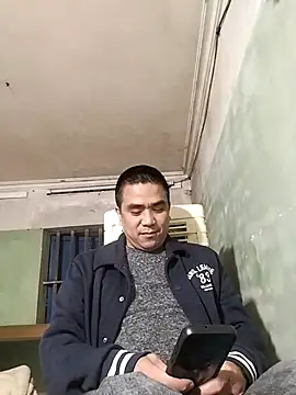 Snapshot of HoangNam20x chatting on 11-04-25, 02:05 HoangNam20x online show from 11-04-25, 02:05