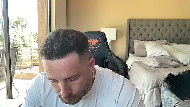 brettmycles28 online show from 09-13-25, 06:51