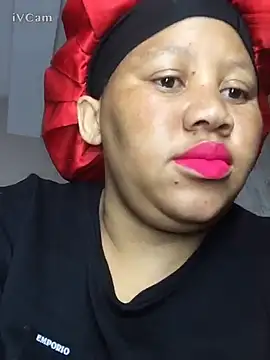 Snapshot of Yellowriider chatting on 10-09-25, 02:04 Yellowriider online show from 10-09-25, 02:04