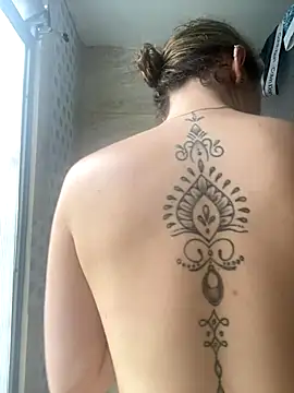 Snapshot of karla-thomsom10 chatting on 09-25-25, 06:11 karla-thomsom10 online show from 09-25-25, 06:11