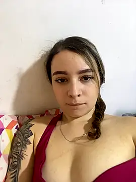 Snapshot of karla-thomsom10 chatting on 12-02-25, 05:08 karla-thomsom10 online show from 12-02-25, 05:08