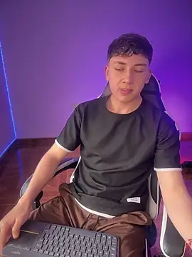 Casper   kyy online show from 12-05-25, 03:09