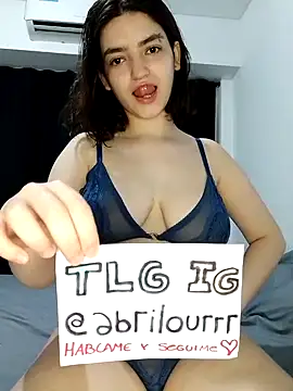 Snapshot of abrilour chatting on 09-26-25, 05:44 abrilour online show from 09-26-25, 05:44