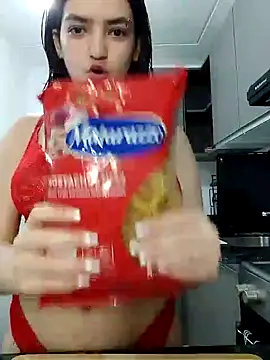 Snapshot of abrilour chatting on 10-04-25, 03:04 abrilour online show from 10-04-25, 03:04