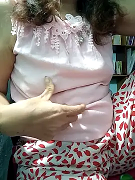 Snapshot of Minety473 chatting on 10-30-25, 01:34 Minety473 online show from 10-30-25, 01:34