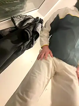 Sosisonchik online show from 10-22-25, 04:02