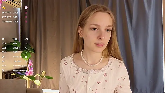 CindyGreen online show from 11-29-25, 06:16