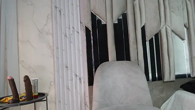 Morganandmegan online show from 11-28-25, 11:35