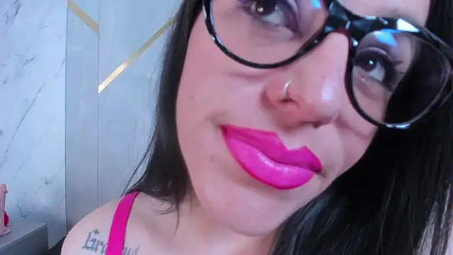 IsisNoir online show from 01-18-26, 07:28