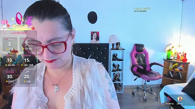 Snapshot of D_Martii chatting on 11-20-25, 01:11 D Martii online show from 11-20-25, 01:11