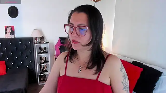 Snapshot of D_Martii chatting on 11-25-25, 01:22 D Martii online show from 11-25-25, 01:22