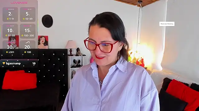 Snapshot of D_Martii chatting on 11-27-25, 02:19 D Martii online show from 11-27-25, 02:19