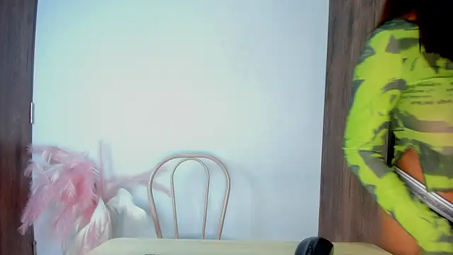 khate smith online show from 10-24-25, 03:52