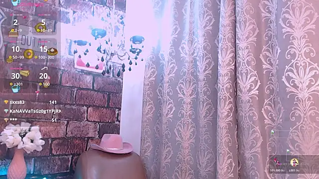 Snapshot of MariyaNovaki chatting on 10-31-25, 02:12 MariyaNovaki online show from 10-31-25, 02:12