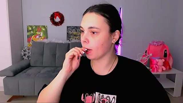 queenofthesense  online show from 11-24-25, 01:22