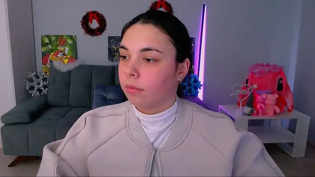 queenofthesense  online show from 12-04-25, 08:56