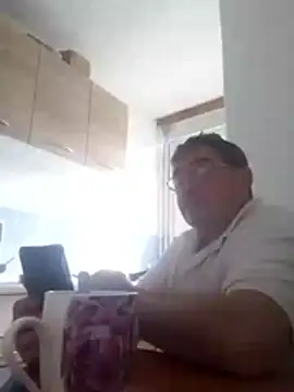 Snapshot of ColaredCuck55 chatting on 11-12-25, 08:59 ColaredCuck55 online show from 11-12-25, 08:59