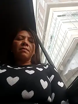 hiilarybrown online show from 02-13-26, 09:33