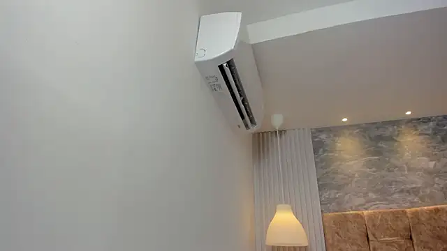 leilapons online show from 09-26-25, 12:31