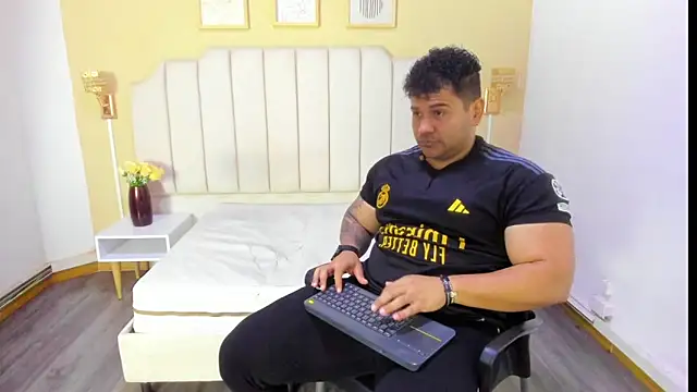 michael hill1 online show from 10-04-25, 01:09