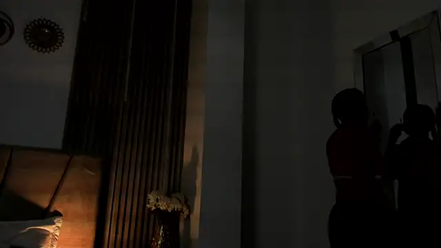 Rachell Jamess online show from 10-30-25, 03:41