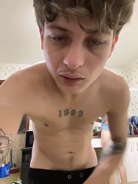 Snapshot of 420BrancoSp chatting on 10-28-25, 11:29 420BrancoSp online show from 10-28-25, 11:29