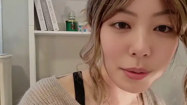 Nana with online show from 03-21-26, 08:01