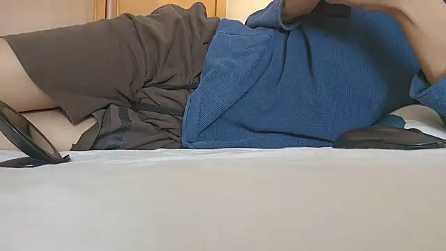 boy69horny online show from 09-28-25, 12:21