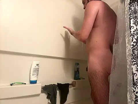 Snapshot of straightguy2233 chatting on 09-18-25, 01:51 straightguy2233 online show from 09-18-25, 01:51