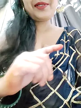 Snapshot of Sofia-ex chatting on 09-30-25, 07:24 Sofia-ex online show from 09-30-25, 07:24