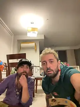 Snapshot of BlinkBoyRave chatting on 09-30-25, 12:21 BlinkBoyRave online show from 09-30-25, 12:21