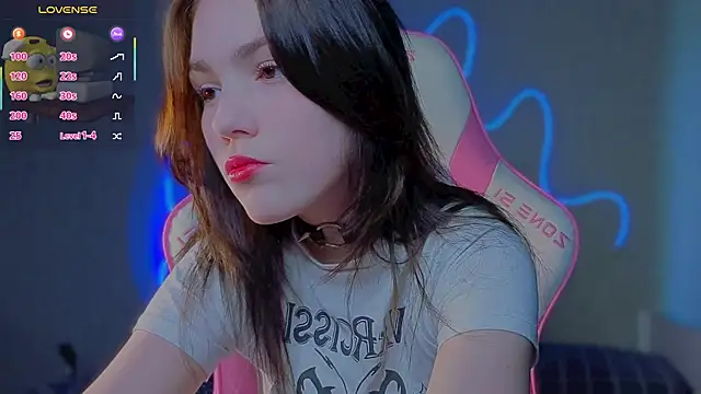 Sophie SkyAngel online show from 06-05-26, 04:08