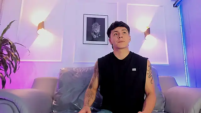 Leo santoro online show from 03-20-26, 01:49