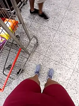 cicinha3657 online show from 04-24-26, 05:26