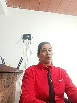 PAULA20- online show from 09-11-25, 01:44