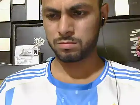 ursdreamperson online show from 04-21-26, 02:56