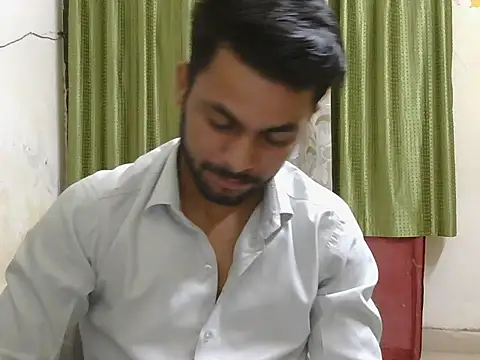 Snapshot of ursdreamperson chatting on 05-20-26, 12:50 ursdreamperson online show from 05-20-26, 12:50