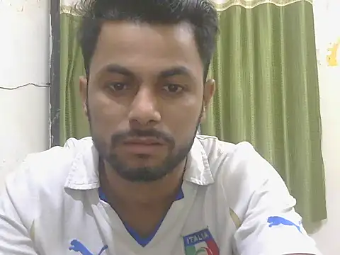 Snapshot of ursdreamperson chatting on 06-09-26, 01:56 ursdreamperson online show from 06-09-26, 01:56