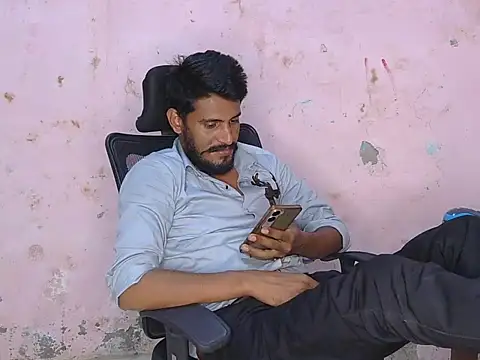 krishjaat43 online show from 04-06-26, 04:52